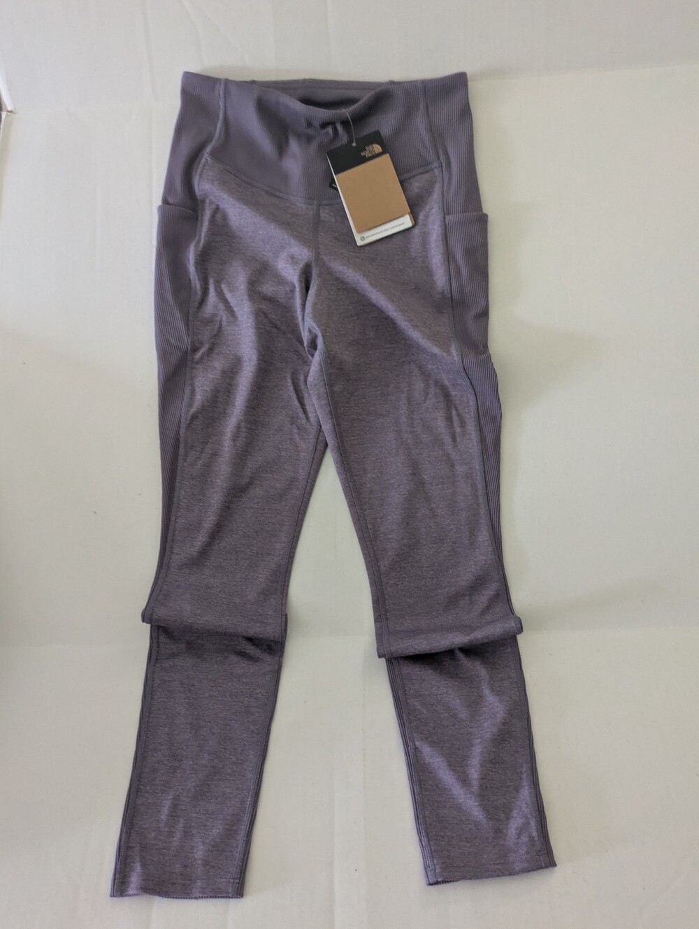 The North Face Lavender Purple Active Leggings with Side Pockets. Nwt